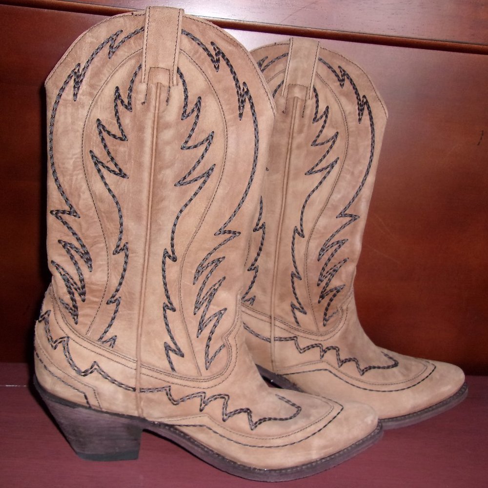Old Gringo Western Boots - NWOB - SZ 9.5